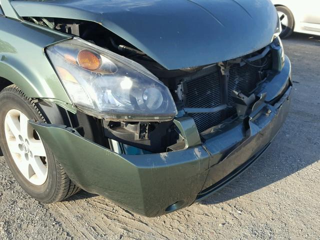 5N1BV28U04N319058 - 2004 NISSAN QUEST S GREEN photo 9