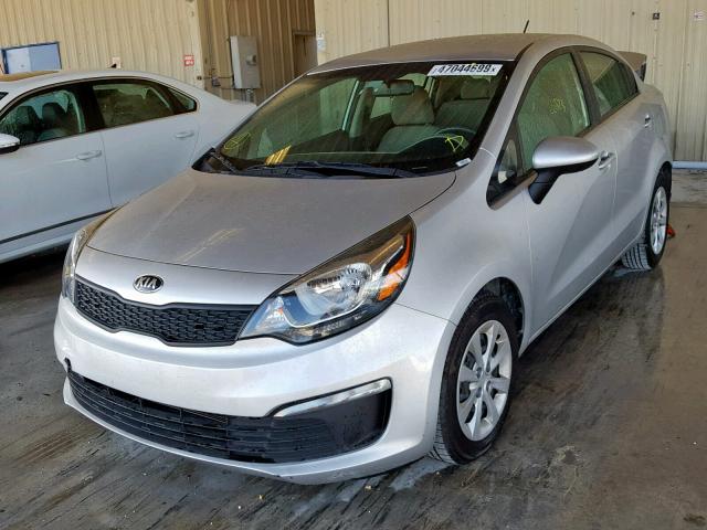 KNADM4A3XG6561607 - 2016 KIA RIO LX SILVER photo 2