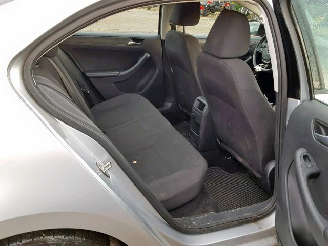 3VW2K7AJ8FM217396 - 2015 VOLKSWAGEN JETTA BASE SILVER photo 6