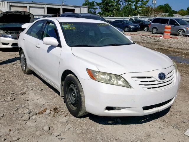 4T4BE46K17R008073 - 2007 TOYOTA CAMRY CE WHITE photo 1