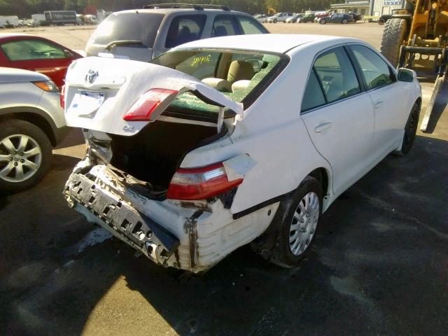 4T4BE46K17R008073 - 2007 TOYOTA CAMRY CE WHITE photo 4