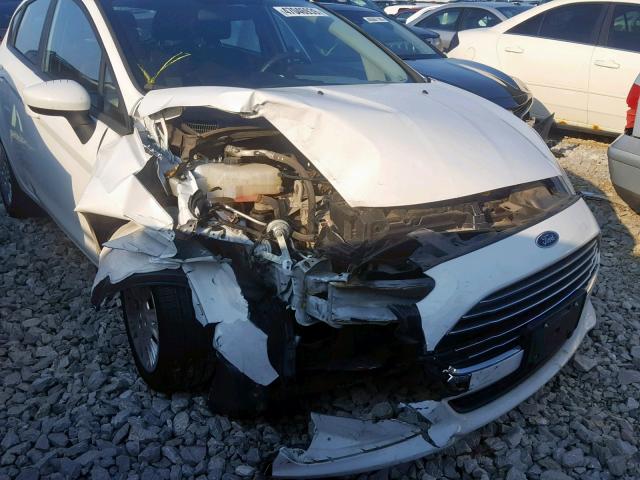 3FADP4TJ1GM169837 - 2016 FORD FIESTA S WHITE photo 9