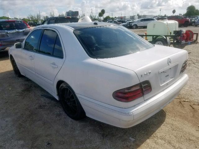 WDBJF65J31B223483 - 2001 MERCEDES-BENZ E 320 WHITE photo 3