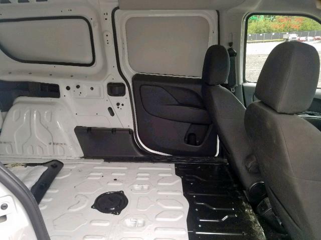 ZFBERFAB1H6F07986 - 2017 RAM PROMASTER 白色 照片 6