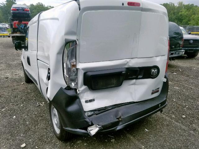 ZFBERFAB1H6F07986 - 2017 RAM PROMASTER 白色 照片 9