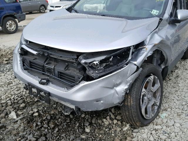 2HKRW2H84HH620926 - 2017 HONDA CR-V EXL SILVER photo 9