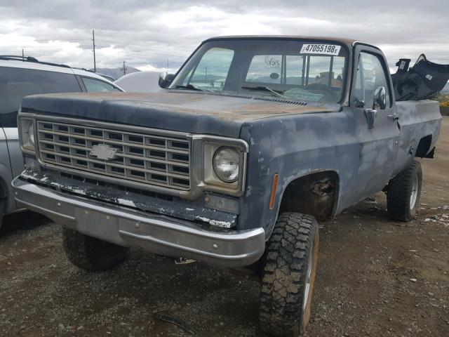 CKL247Z173865 - 1977 CHEVROLET CHEYENNE GRAY photo 2