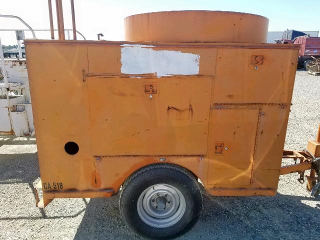 00867112 - 1971 TRAIL KING GENERATOR ORANGE photo 5