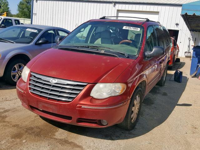 2C4GP54L75R296675 - 2005 CHRYSLER TOWN & COU RED photo 2