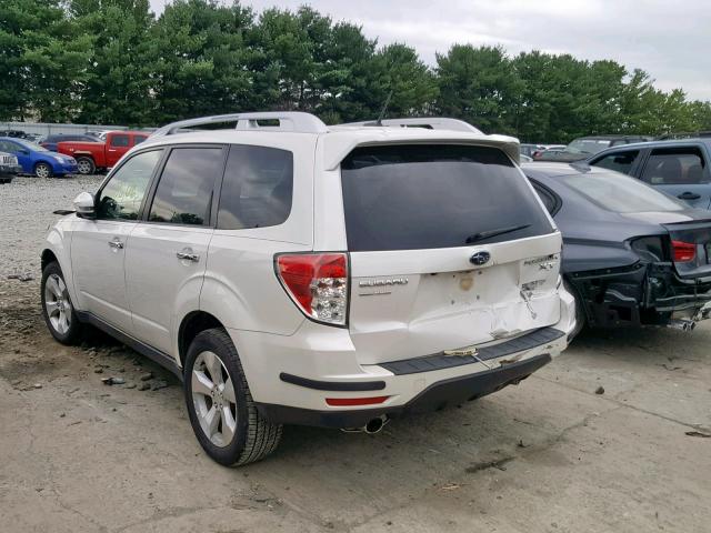 JF2SHGHC3BH744139 - 2011 SUBARU FORESTER T WHITE photo 3