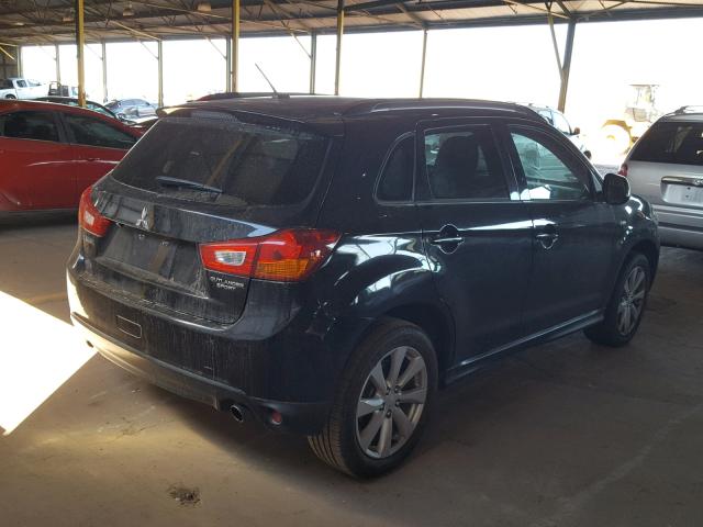 4A4AP4AU2DE004383 - 2013 MITSUBISHI OUTLANDER BLACK photo 4