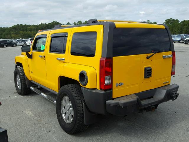 5GTDN136668281636 - 2006 HUMMER H3 YELLOW photo 3