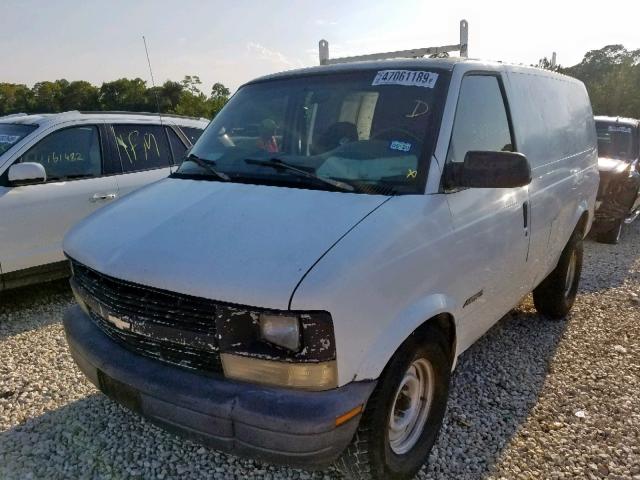 1GCDM19W8XB175310 - 1999 CHEVROLET ASTRO WHITE photo 2