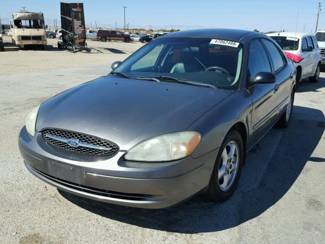 1FAFP55U22A136020 - 2002 FORD TAURUS SES GRAY photo 2