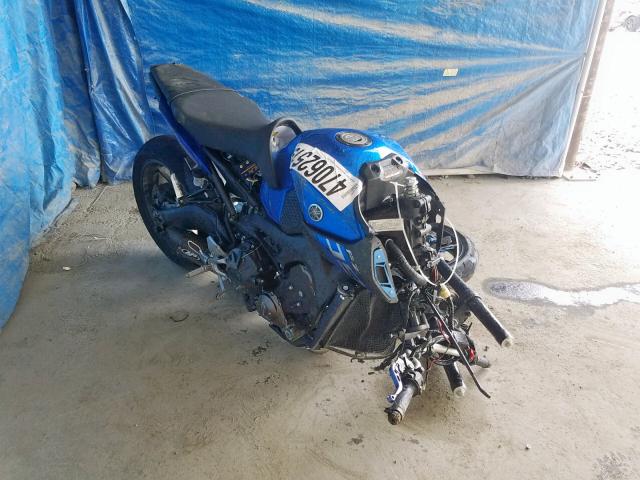 JYARN33E2GA010482 - 2016 YAMAHA FZ09 BLUE photo 1