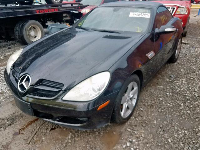 WDBWK54F76F128191 - 2006 MERCEDES-BENZ SLK 280 BLACK photo 2