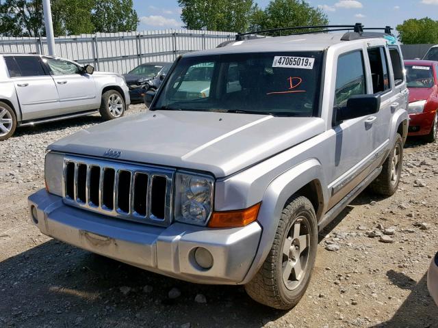 1J4RG4GK9AC159093 - 2010 JEEP COMMANDER SILVER photo 2