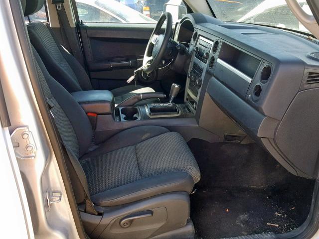 1J4RG4GK9AC159093 - 2010 JEEP COMMANDER SILVER photo 5