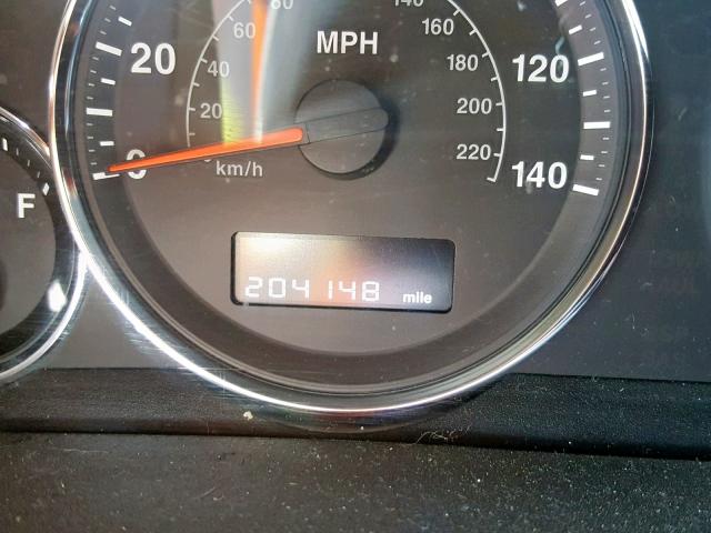 1J4RG4GK9AC159093 - 2010 JEEP COMMANDER SILVER photo 8