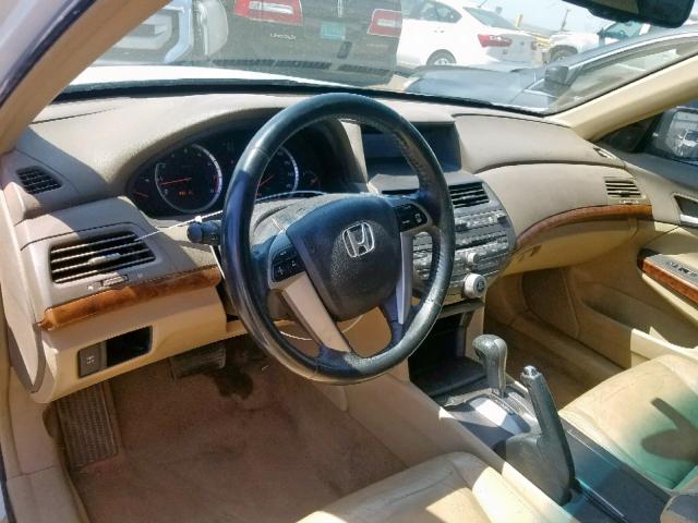 1HGCP36838A026090 - 2008 HONDA ACCORD EXL WHITE photo 9