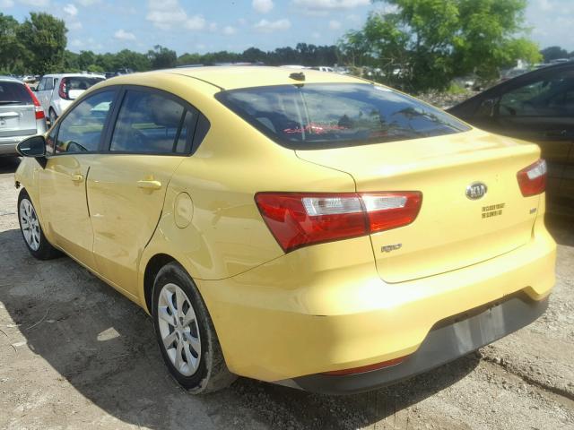 KNADM4A32G6547586 - 2016 KIA RIO LX YELLOW photo 3