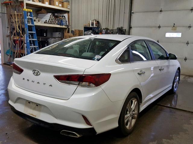 5NPE34AF0JH657649 - 2018 HYUNDAI SONATA SPO WHITE photo 4