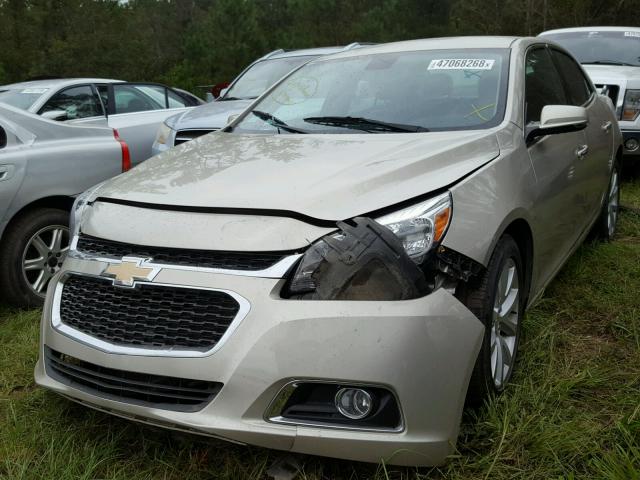 1G11E5SA3GF136745 - 2016 CHEVROLET MALIBU LIM GOLD photo 2