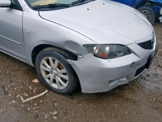 JM1BK32F481845008 - 2008 MAZDA 3 I SILVER photo 9