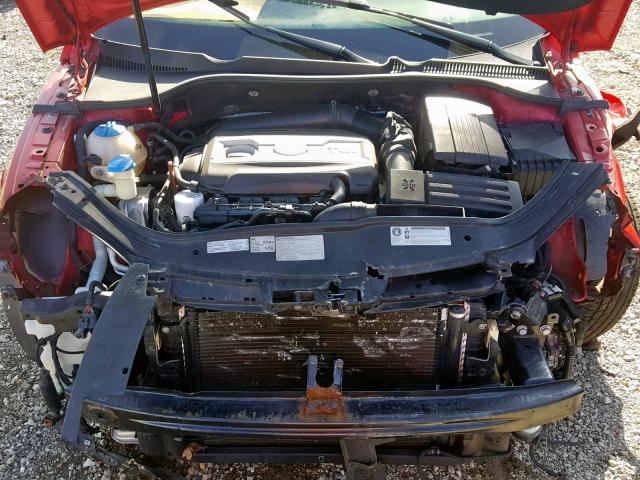 WVWFW7AH8CV017996 - 2012 VOLKSWAGEN EOS LUX 红色 照片 7