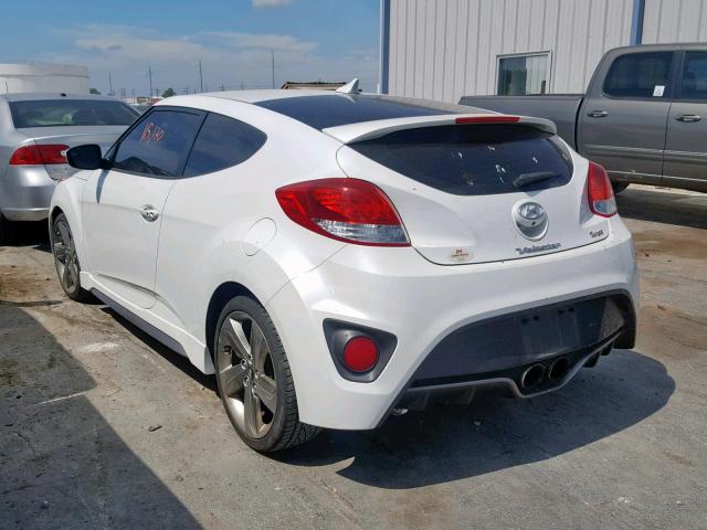 KMHTC6AE5FU232009 - 2015 HYUNDAI VELOSTER T WHITE photo 3