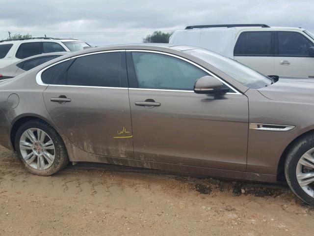 SAJBD4BV8GCY06577 - 2016 JAGUAR XF PREMIUM BROWN photo 9