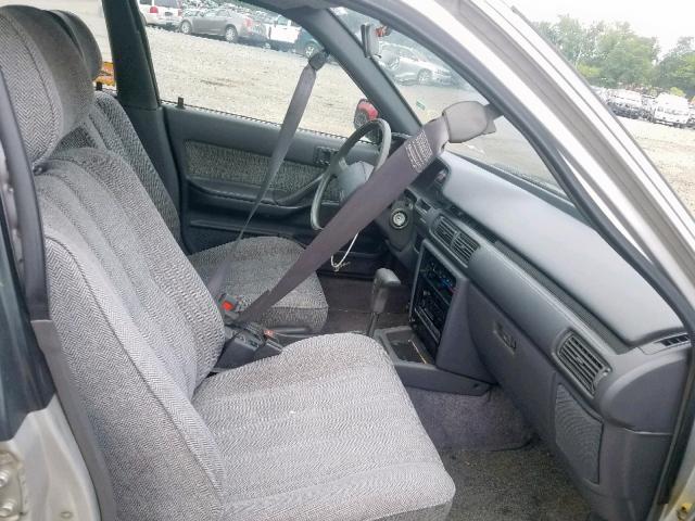 JT2SV21E5H3040738 - 1987 TOYOTA CAMRY DLX ვერცხლისფერი ფოტო 5