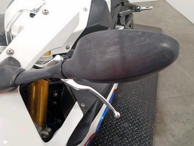 WB1051702BZV43343 - 2011 BMW S 1000 RR WHITE photo 17