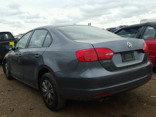 3VW1K7AJ4DM308044 - 2013 VOLKSWAGEN JETTA BASE Մոխրագույն լուսանկար 3