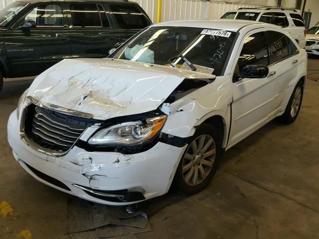 1C3CCBCG9DN559181 - 2013 CHRYSLER 200 LIMITE WHITE photo 2