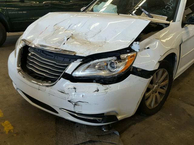 1C3CCBCG9DN559181 - 2013 CHRYSLER 200 LIMITE WHITE photo 9