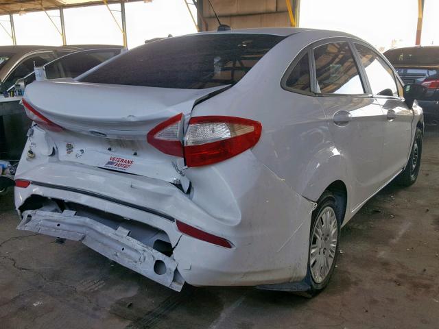 3FADP4AJ1GM108068 - 2016 FORD FIESTA S WHITE photo 4