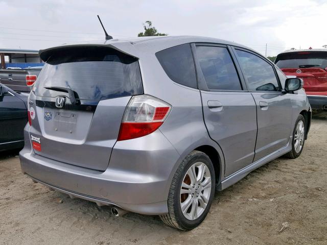 JHMGE88699S011070 - 2009 HONDA FIT SPORT SILVER photo 4