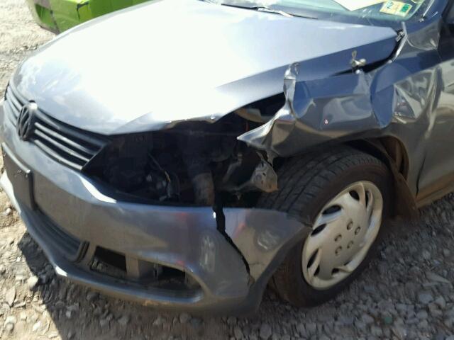 3VW1K7AJ7CM392178 - 2012 VOLKSWAGEN JETTA BASE GRAY photo 9