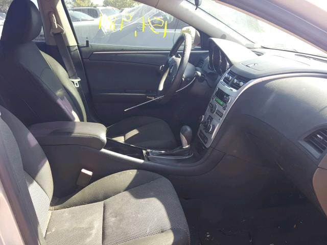 1G1ZC5E01AF197854 - 2010 CHEVROLET MALIBU 1LT SILVER photo 5