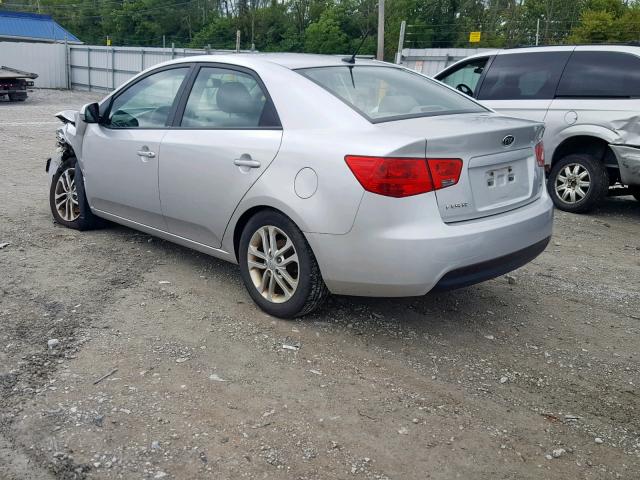 KNAFU4A26B5417146 - 2011 KIA FORTE EX SILVER photo 3