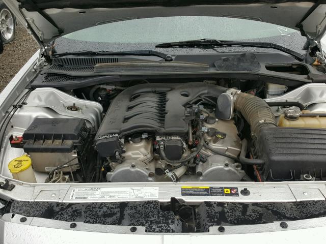 2D4FV47V96H121072 - 2006 DODGE MAGNUM SXT SILVER photo 7