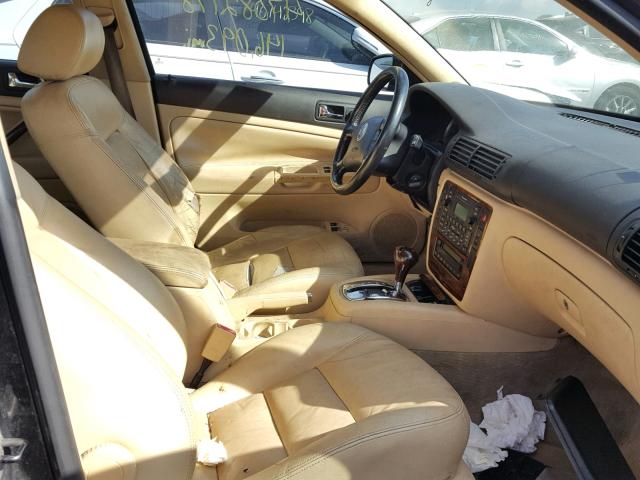 WVWRH63B03P398354 - 2003 VOLKSWAGEN PASSAT GLX BLACK photo 5