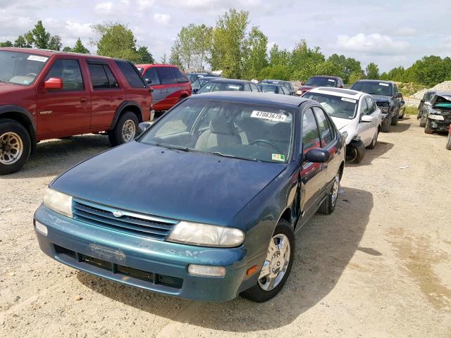 1N4BU31D7TC163379 - 1996 NISSAN ALTIMA XE GREEN photo 2