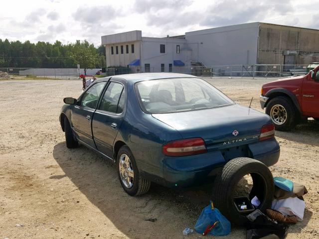 1N4BU31D7TC163379 - 1996 NISSAN ALTIMA XE GREEN photo 3