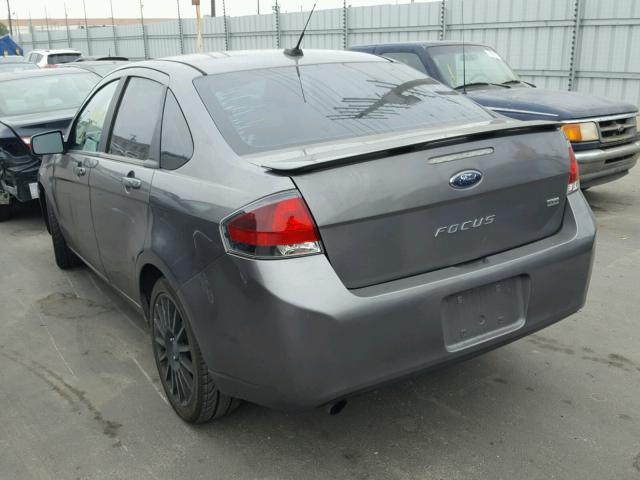 1FAHP3GN0AW292061 - 2010 FORD FOCUS SES GRAY photo 3