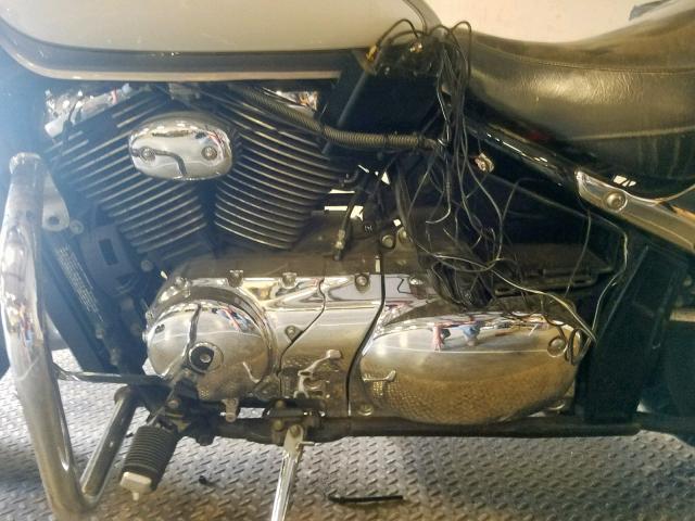 JS1VS54A842101002 - 2004 SUZUKI VL800 WHITE photo 7