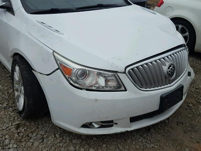 1G4GD5ER1CF324837 - 2012 BUICK LACROSSE P WHITE photo 9