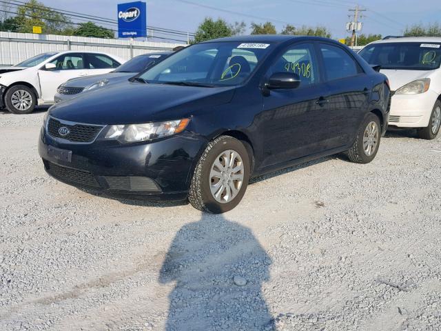 KNAFU4A22B5436843 - 2011 KIA FORTE EX BLACK photo 2