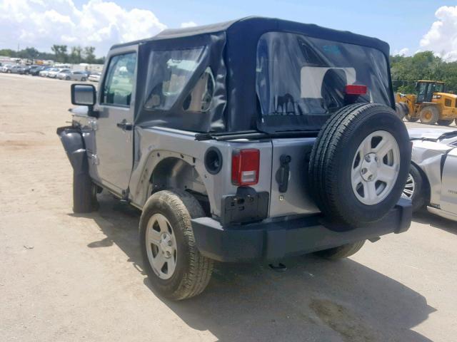 1C4AJWAG6FL761932 - 2015 JEEP WRANGLER S SILVER photo 3